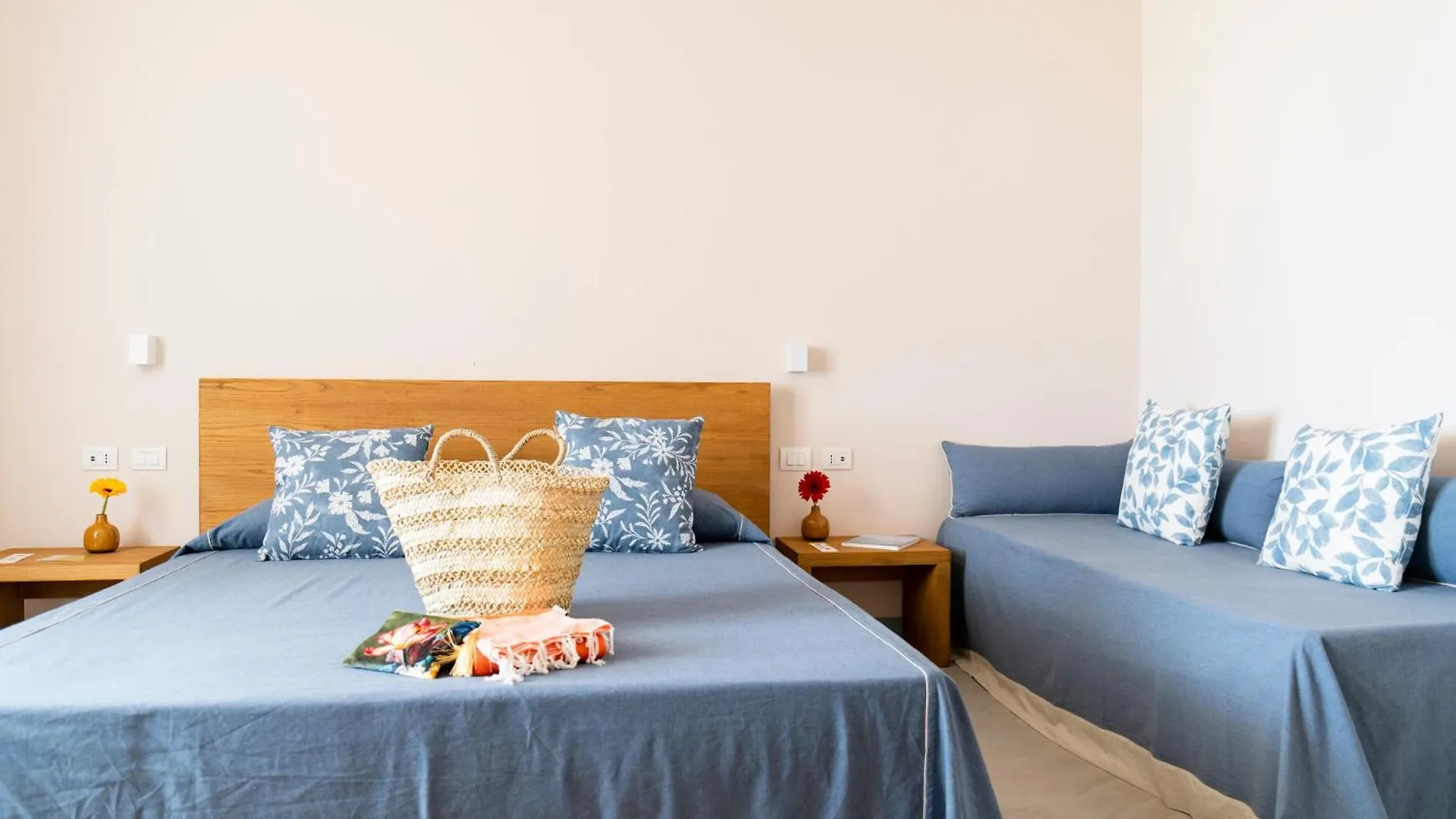Planeta Country House & Beach Club Menfi 3*,